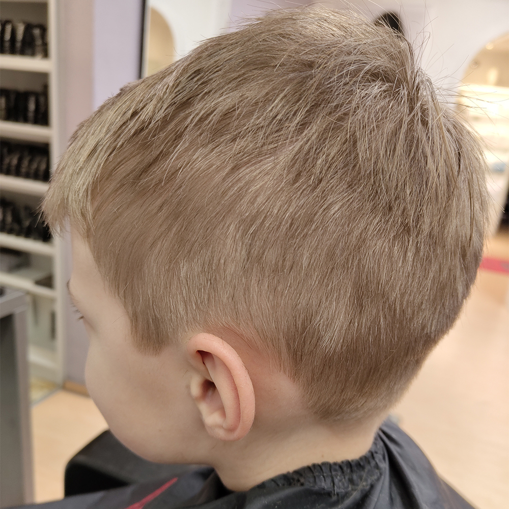 Friseur Hinrichs Kinderhaarschnitt